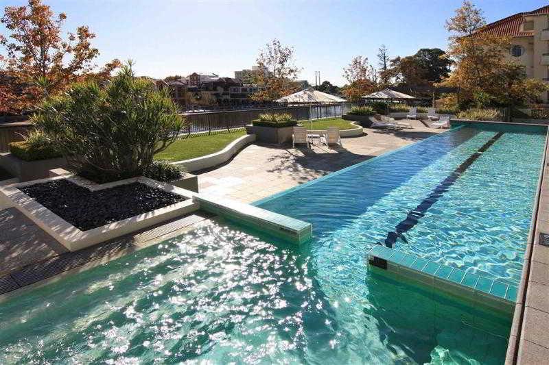 East Perth Suites Hotel 외부 사진