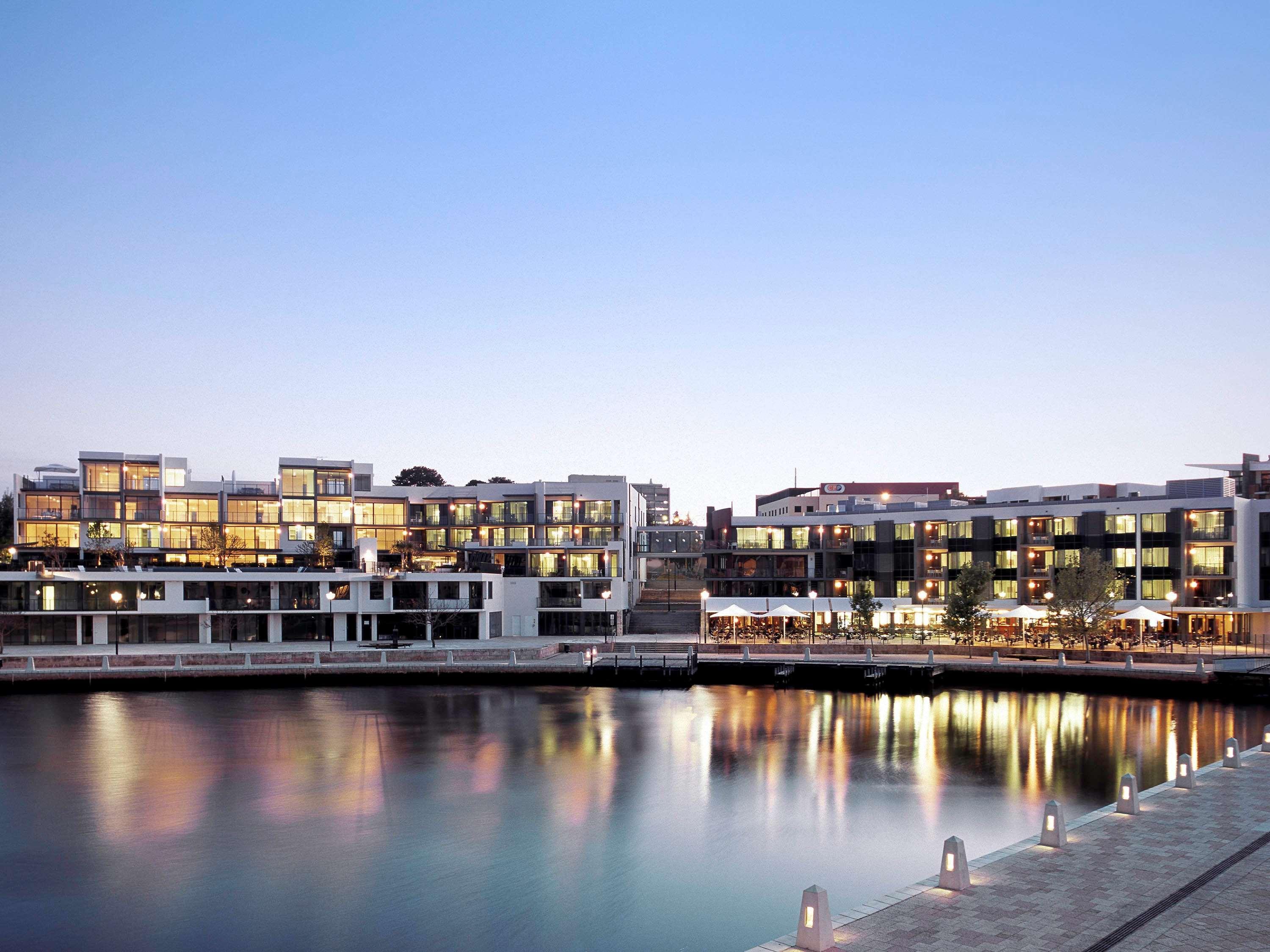 East Perth Suites Hotel 외부 사진
