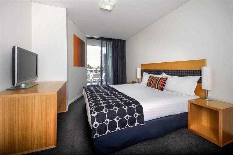 East Perth Suites Hotel 외부 사진