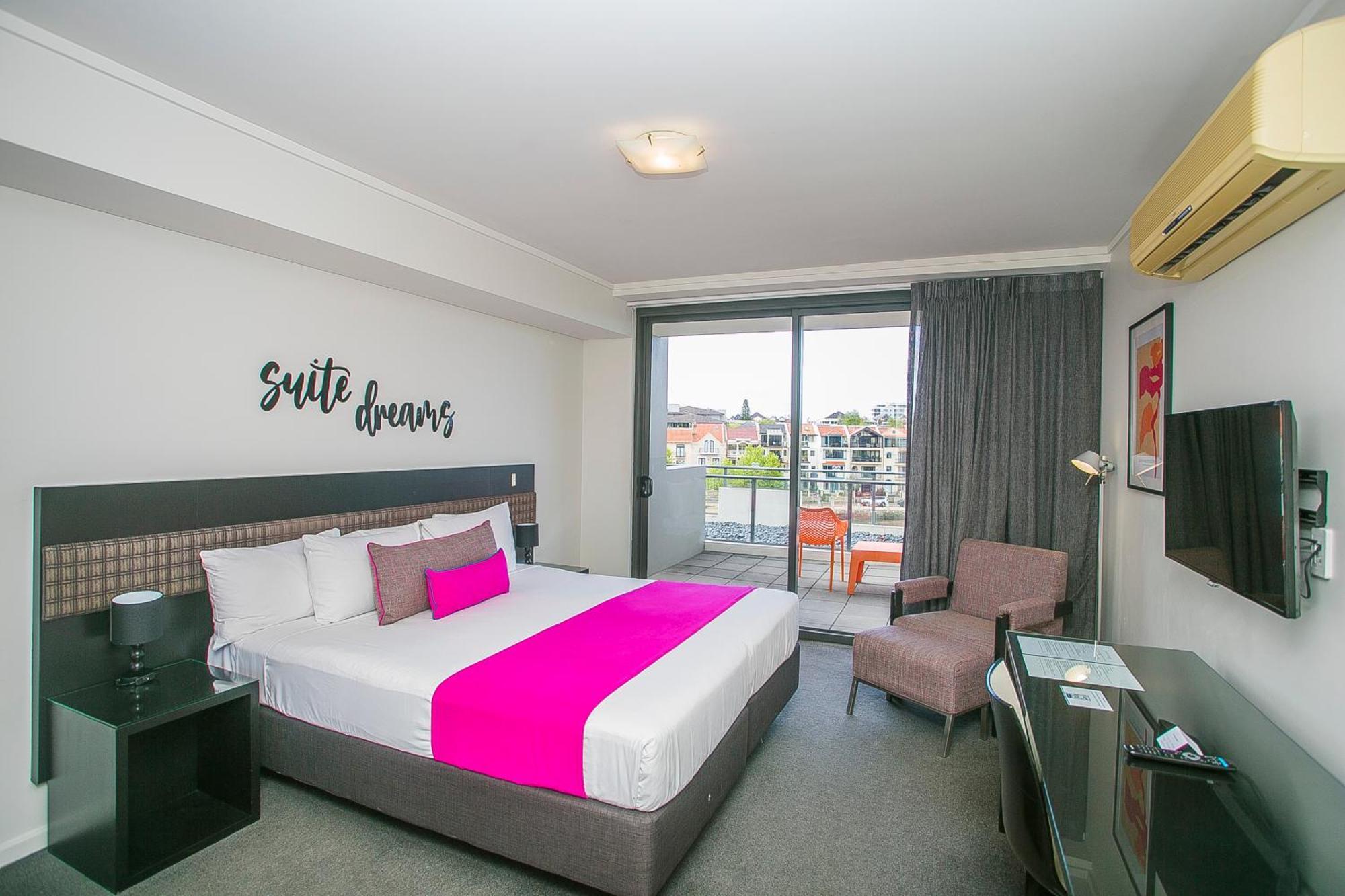 East Perth Suites Hotel 외부 사진