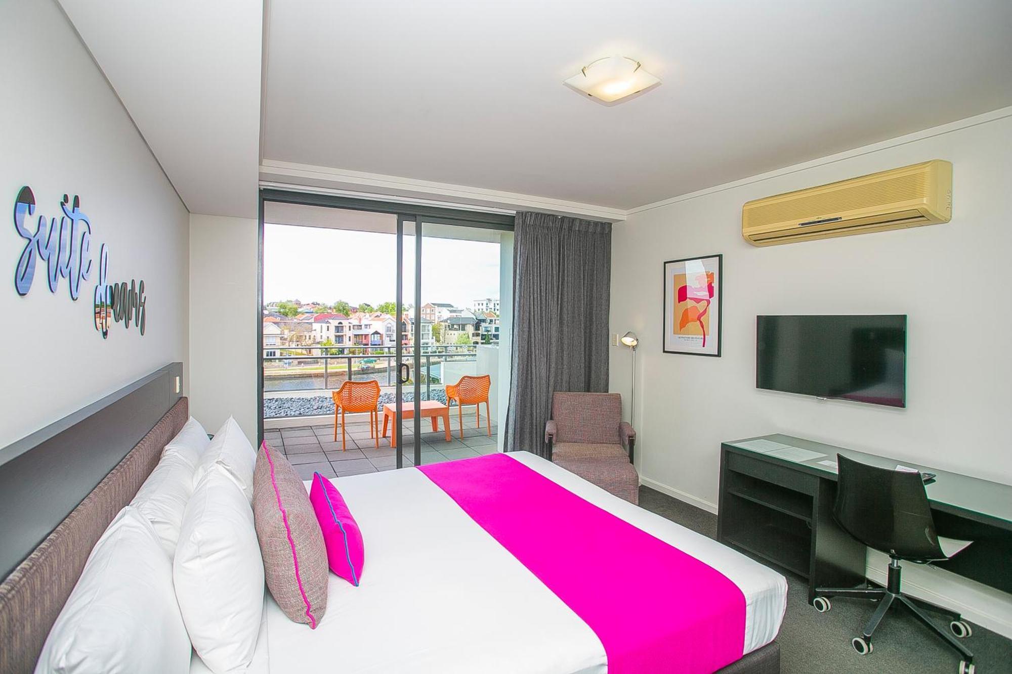 East Perth Suites Hotel 외부 사진