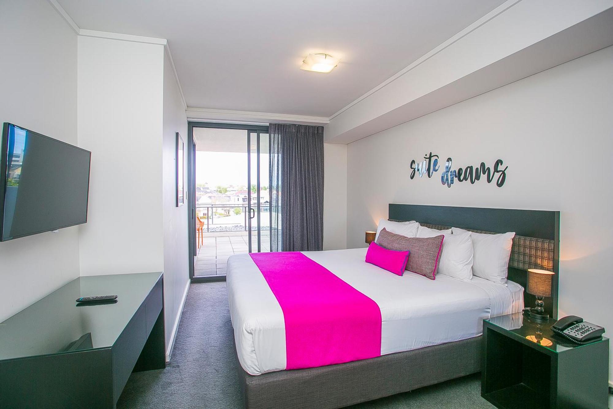 East Perth Suites Hotel 외부 사진
