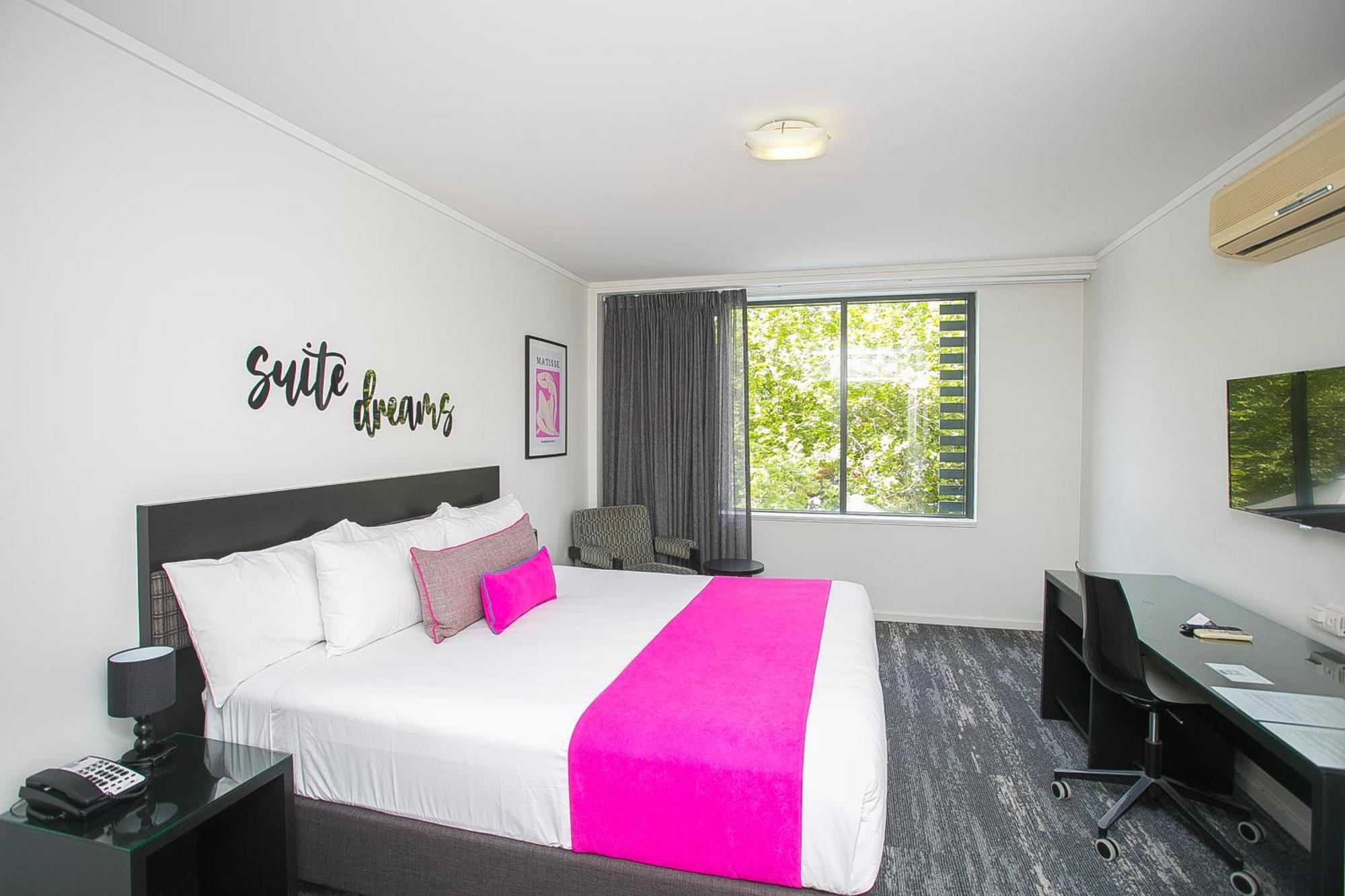 East Perth Suites Hotel 외부 사진