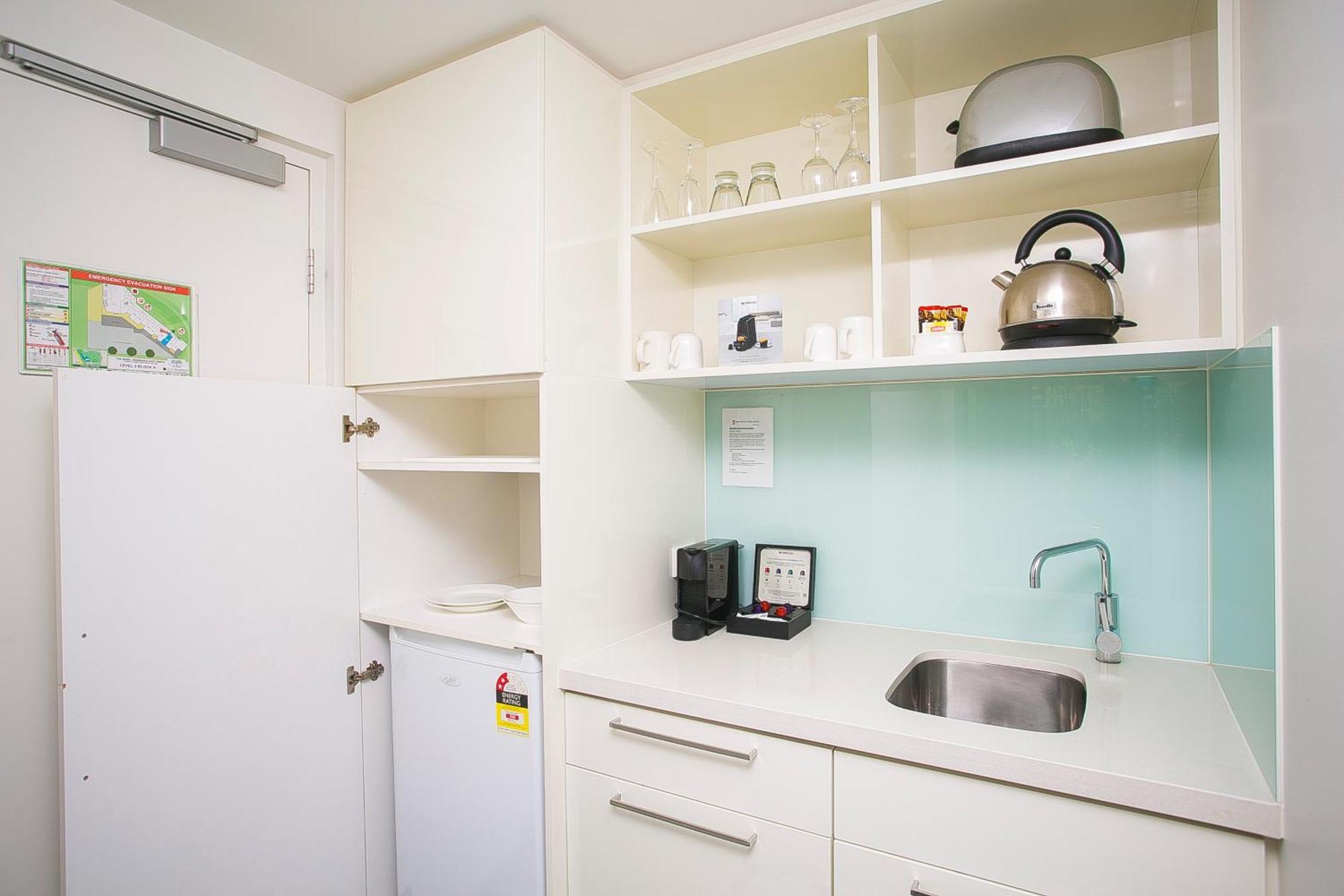 East Perth Suites Hotel 외부 사진