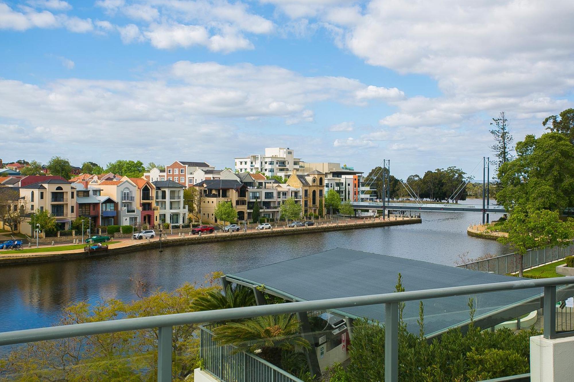 East Perth Suites Hotel 외부 사진