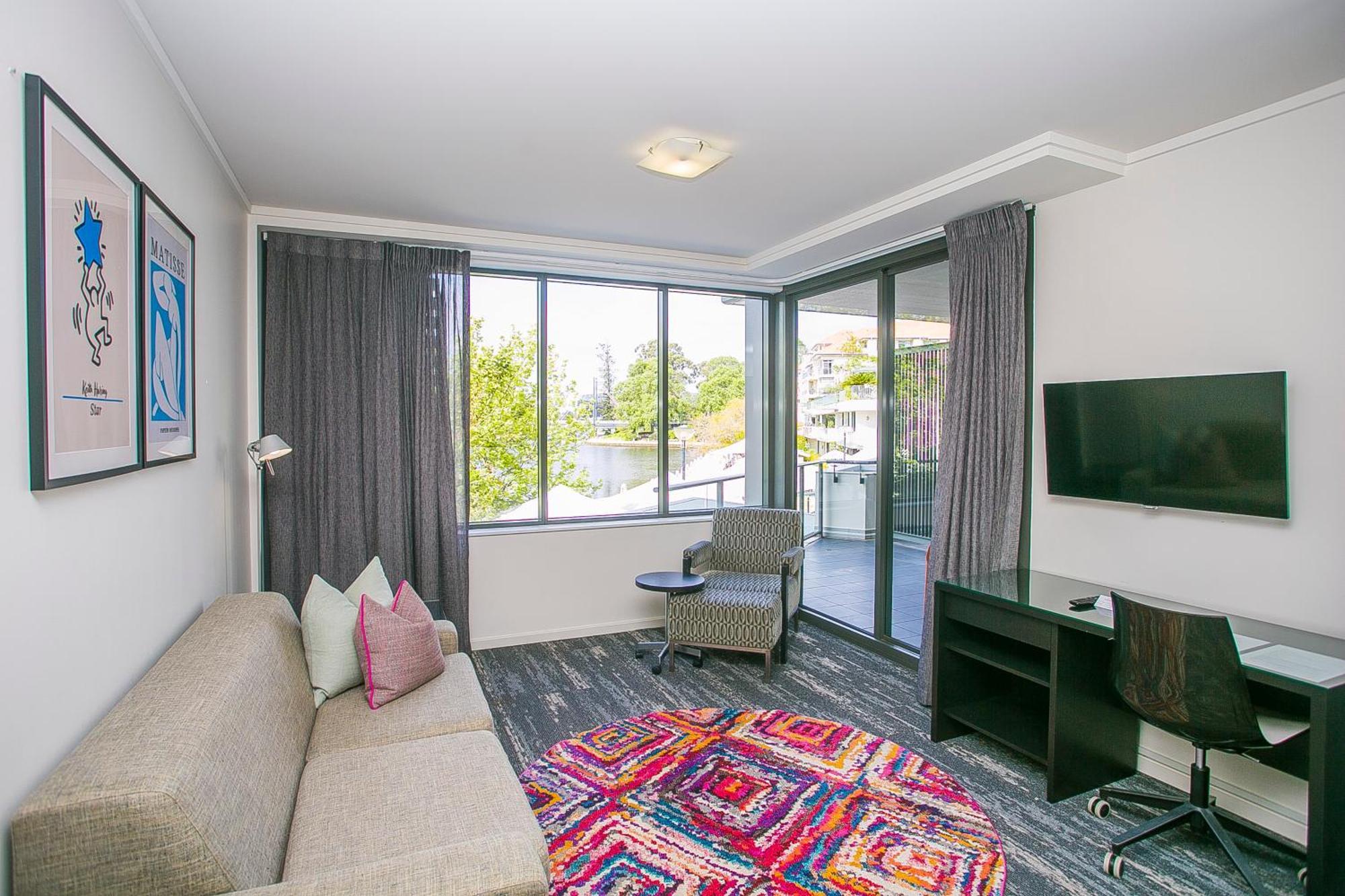 East Perth Suites Hotel 외부 사진